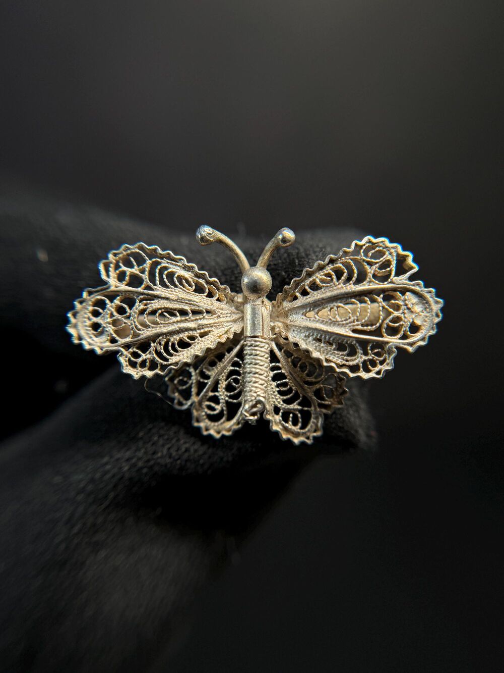 Vintage 800 Silver Filigree Butterfly Brooch Delicate Openwork Pin